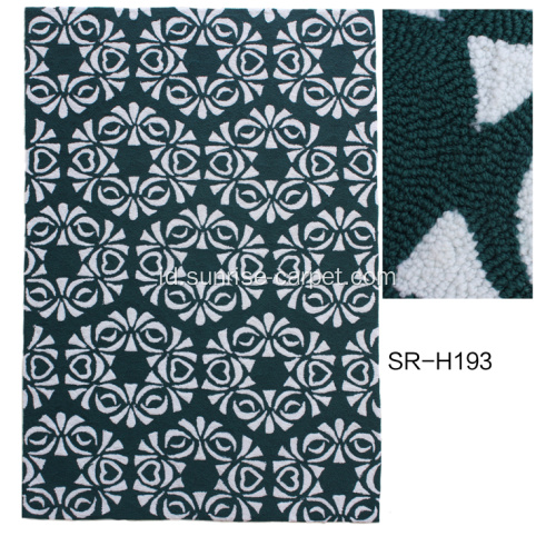 Hand Hooked Carpet dengan Design